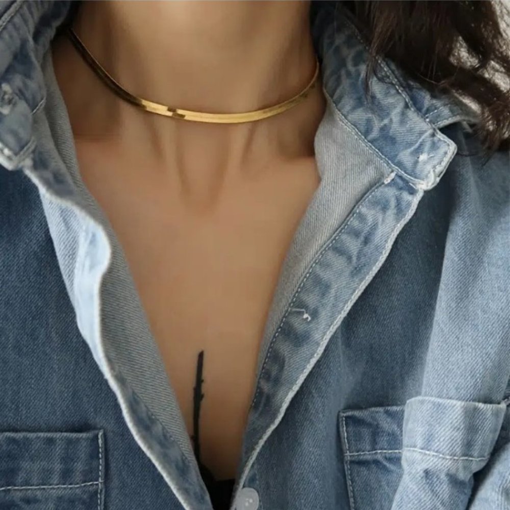 NEW Gold Stainless Steel Snake Bone Necklace